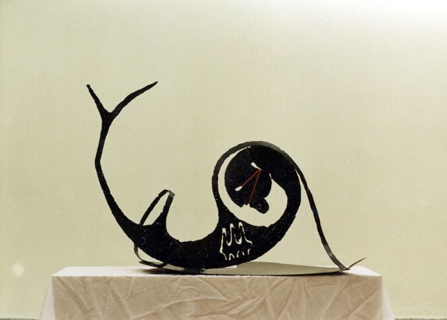 Μαύρα γλυπτά 1985 – 1986, (1977-1986)